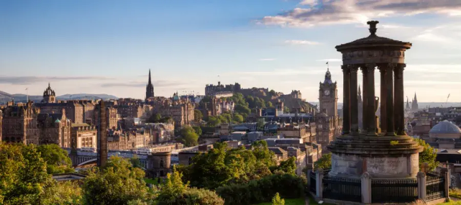 A coloured photo of Edinburgh's cityscape