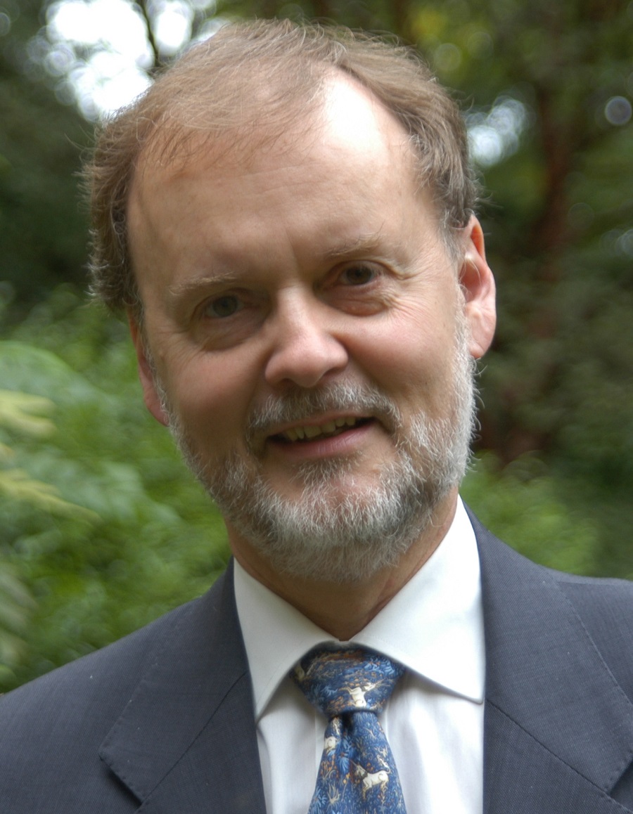 Colour head and shoulders image of Professor Larry Hurtado